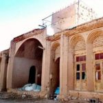 اسلامی ندوشن باغ و خانه پدریاش را وقف کرد اسلامی ندوشن باغ و خانه پدریاش را وقف کرد