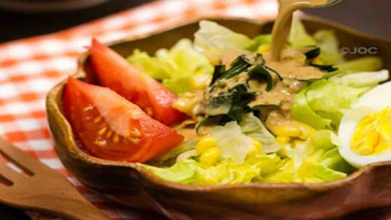 سالاد کـرپ با سس کنجد + طرز تهیه سالاد کـرپ با سس کنجد + طرز تهیه
