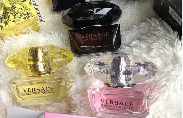 بررسی مشخصات و ویژگی های عطر ورساچه و هر آن چه که باید بدانید. عطر - بررسی مشخصات و ویژگی های عطر ورساچه و هر آن چه که باید بدانید.