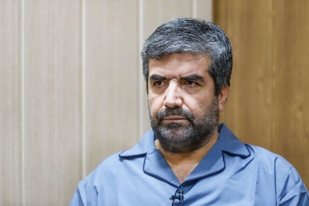 سردار قلابی دستگیر شد/ اکثریت شکات از مسئولان هستند سردار قلابی دستگیر شد/ اکثریت شکات از مسئولان هستند