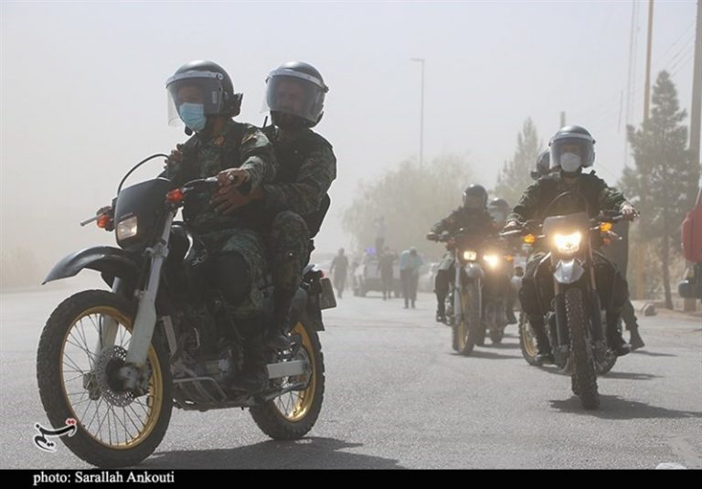 "یگان ویژه پلیس" در اصفهان چگونه با مردم برخورد کرد؟