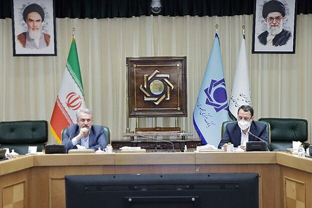 جلوگیری از هدررفت منابع ارزی برای واردات کالاهای غیرضروری و لوکس جلوگیری از هدررفت منابع ارزی برای واردات کالاهای غیرضروری و لوکس