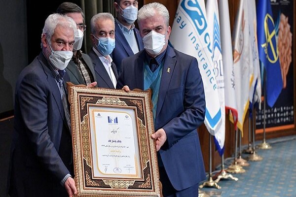 بانک پاسارگاد در میان ۱۰۰ شرکت برتر ایران باز هم درخشید بانک پاسارگاد در میان ۱۰۰ شرکت برتر ایران باز هم درخشید