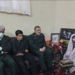 فرمانده ناجا با خانواده شهید رنجبر دیدار کرد