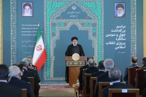 همه‌جانبه‌نگری، پویایی و هوشمندی مشخصات سیاست خارجی ایران است