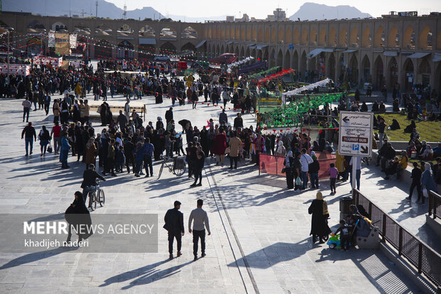بیش از۴میلیون و ۳۰۰ هزار نفر از اماکن تاریخی اصفهان بازدید کردند