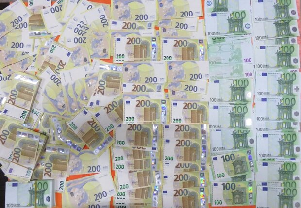 قانون جدید مبارزه با قاچاق ارز، گامی در جهت اشراف کامل بر منابع