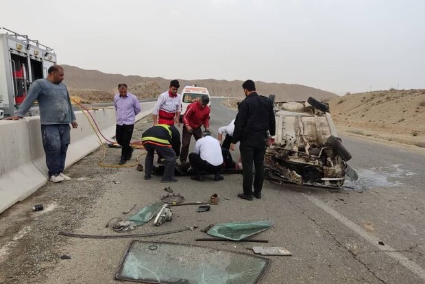وقوع ۳ حادثه رانندگی در استان سمنان / ۲ نفر جان باختند