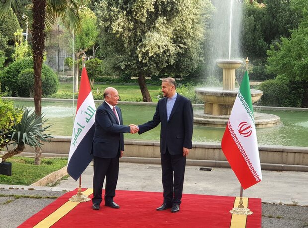 تأکید بر اهمیت لغو روادید زمینی بین ایران و عراق