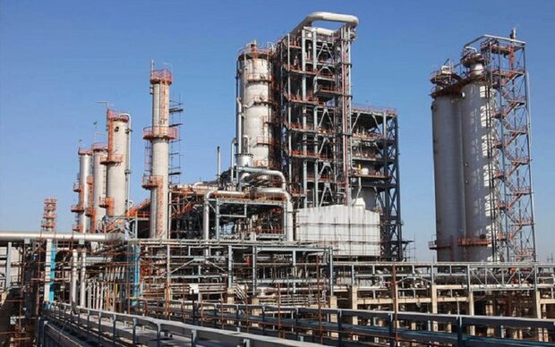 آخرین وضعیت ساخت پتروپالایشگاه ۱۵۰ هزار بشکهای لاوان آخرین وضعیت ساخت پتروپالایشگاه ۱۵۰ هزار بشکهای لاوان