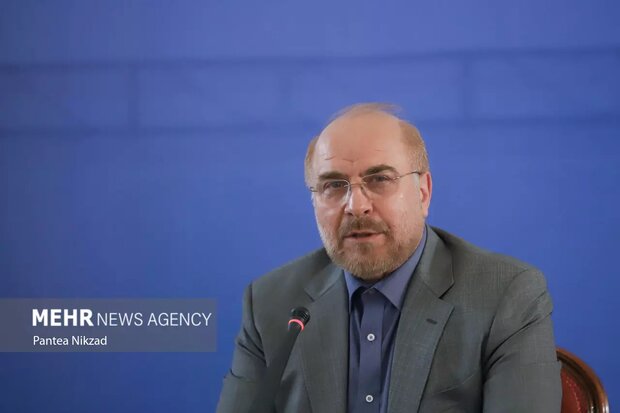 خاماندیشی و حکمرانی بد در صنعت نفت و گاز بدتر از خام فروشی است خاماندیشی و حکمرانی بد در صنعت نفت و گاز بدتر از خام فروشی است