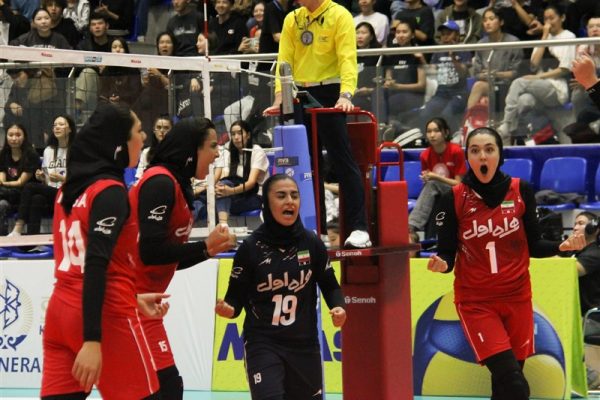 bca1f92cce4005fcc33523ecc49afc97 600x400 - والیبال جوانان دختر آسیا| پیروزی با اقتدار ملی‌پوشان ایران برابر قزاقستان