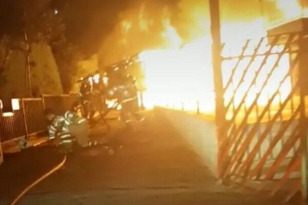 آتش سوزی محوطه ورزشی در شهرک امید