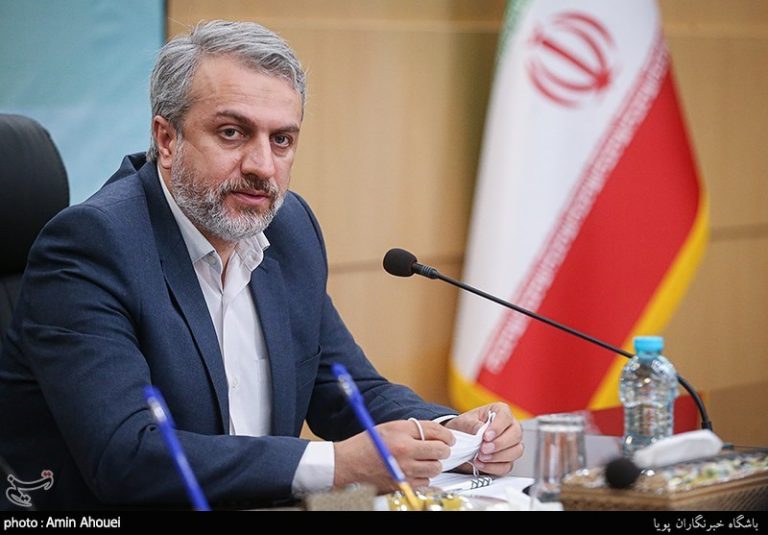 عرضه 2 خودرو ایرانی در نمایشگاه مسکو عرضه 2 خودرو ایرانی در نمایشگاه مسکو