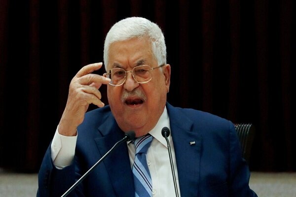 محمود عباس، متهم به انکار هولوکاست یا یهود ستیزی؟