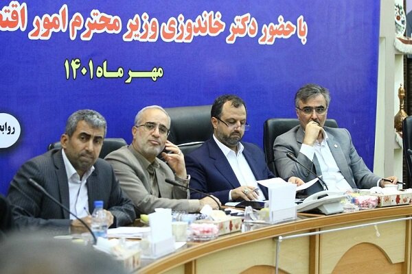 بهره گیری از ابزارهای نوین در جهت ارائه خدمات مالی مطلوب در کرمان بهره گیری از ابزارهای نوین در جهت ارائه خدمات مالی مطلوب در کرمان