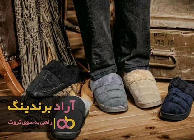 با تولید دمپایی، قدم های بزرگی به سوی ثروت برداشتم با تولید دمپایی، قدم های بزرگی به سوی ثروت برداشتم