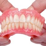 آشنایی با پروتزهای دندانی برای انتخاب بهتر