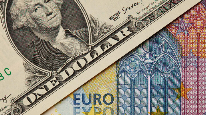 آخرین قیمت دلار و یورو ۲۶ فروردین ۱۴۰۲