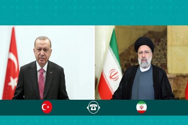 تاکید رئیسی و اردوغان بر گسترش بیشتر روابط تهران – آنکارا