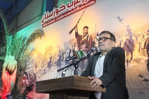 عشایر عرب خوزستان دلدادگان فداکار انقلاب و ایران هستند