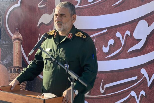 اقشار جامعه با «میدانداری» توطئههای دشمن را خنثی کردهاند اقشار جامعه با «میدانداری» توطئههای دشمن را خنثی کردهاند