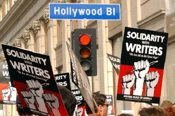 اعتصاب فیلمنامه‌نویسان به بریتانیا هم می‌کشد؟/ تغییر شرایط پرداخت