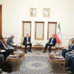آمادگی ایران برای ارسال کمکهای بشردوستانه به آوارگان قرهباغ آمادگی ایران برای ارسال کمکهای بشردوستانه به آوارگان قرهباغ
