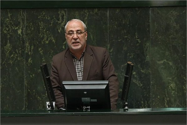 بذرپاش برای تسریع در انجام طرح نهضت ملی مسکن ورود کند بذرپاش برای تسریع در انجام طرح نهضت ملی مسکن ورود کند