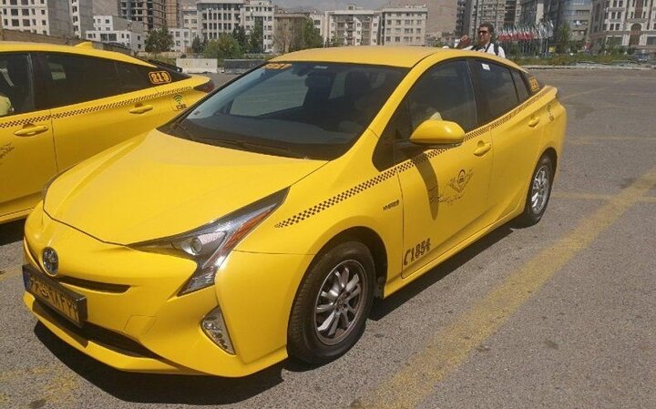 تخصیص ۳ میلیون دلار برای واردات تاکسیهای برقی تخصیص ۳ میلیون دلار برای واردات تاکسیهای برقی