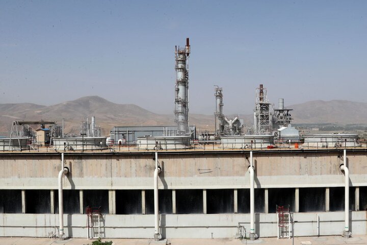 ۵ هزار تومان حداقل قیمت خوراک/ نامهای به نفع شرکتهای بورسی ۵ هزار تومان حداقل قیمت خوراک/ نامهای به نفع شرکتهای بورسی