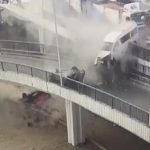 سقوط خودروها از روی یک پل در مصر