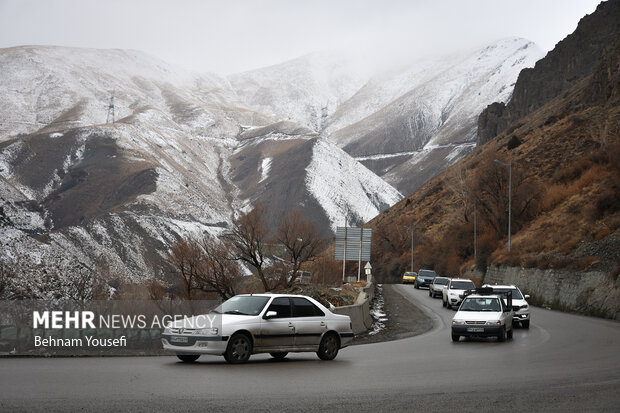 تردد در محورهای چالوس و آزادراه تهران-شمال تا اطلاع بعدی ممنوع شد تردد در محورهای چالوس و آزادراه تهران-شمال تا اطلاع بعدی ممنوع شد