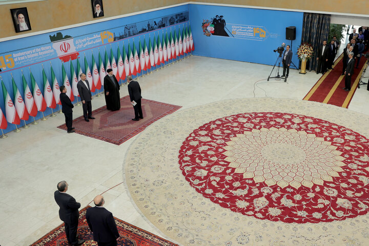 تبریک سفرا و نمایندگان سازمانهای بینالمللی به رییسی تبریک سفرا و نمایندگان سازمانهای بینالمللی به رییسی