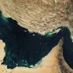 رفع نشتی نفت در عمق ۳۰ متری خلیج‌فارس