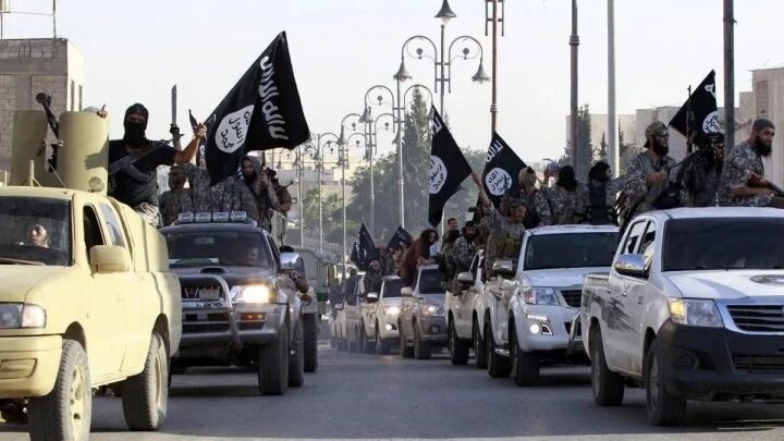 حمله آمریکا گذرگاه‌هایی را برای ورود داعش به غرب عراق باز کرد