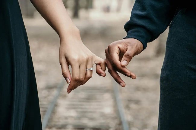 چه عواملی رابطه را تهدید میکنند؟