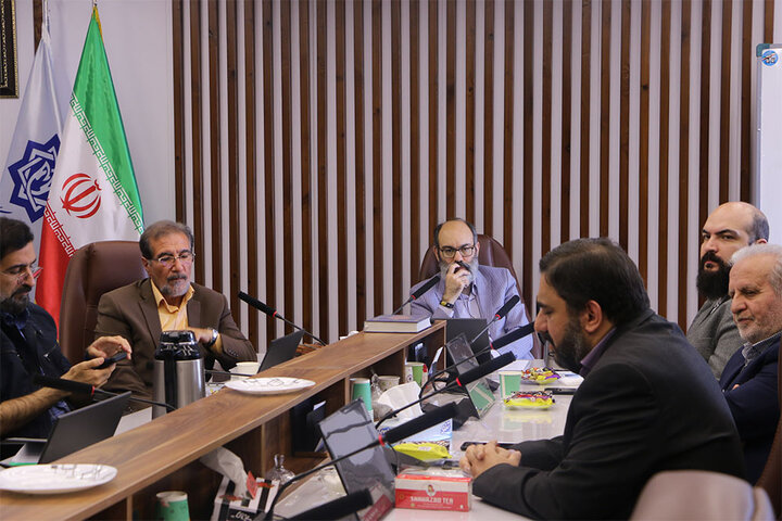 اصغر فرهادی بخشی از هنر انقلاب است/ هنری که نگاه اصلاحی دارد اصغر فرهادی بخشی از هنر انقلاب است/ هنری که نگاه اصلاحی دارد