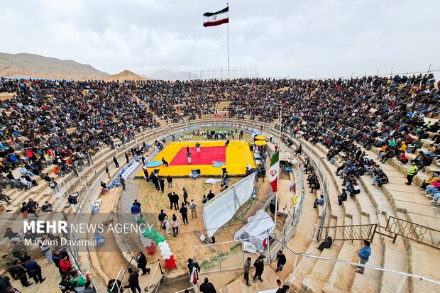 اولین روز مسابقات بین المللی کوراش اسفراین در گود چشمه زینل‌خان