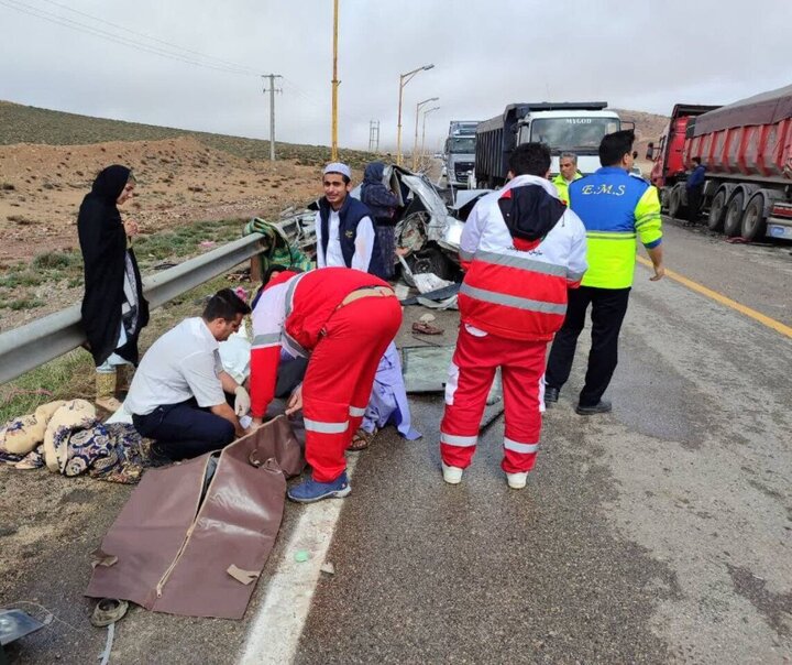 سرعت زیاد پژو پارس علت مرگ ۴ نفر در محور شاهرود_آزادشهر بود سرعت زیاد پژو پارس علت مرگ ۴ نفر در محور شاهرود_آزادشهر بود