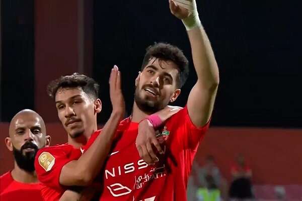 عزت اللهی دومین بازیکن برتر شباب الاهلی + عکس عزت اللهی دومین بازیکن برتر شباب الاهلی + عکس