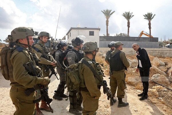 زخمی شدن ۵ فلسطینی در حمله صهیونیستها به اردوگاه جلزون زخمی شدن ۵ فلسطینی در حمله صهیونیستها به اردوگاه جلزون