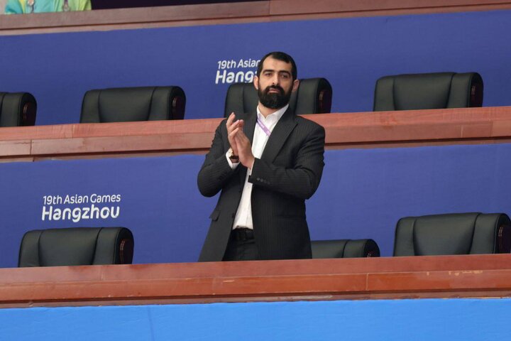 داوری: دلیل قطع همکاری با دمیر محرمانه است/زمان معرفی سرمربی جدید داوری: دلیل قطع همکاری با دمیر محرمانه است/زمان معرفی سرمربی جدید