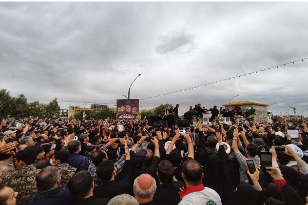 حضور بیش از ۴ هزار امدادگر برای پوشش امدادی تشییع پیکر شهدای خدمت حضور بیش از ۴ هزار امدادگر برای پوشش امدادی تشییع پیکر شهدای خدمت