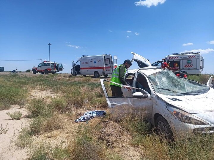 وقوع ۲حادثه واژگونی خودرو در استان سمنان/ ۸نفر مصدوم شدند وقوع ۲حادثه واژگونی خودرو در استان سمنان/ ۸نفر مصدوم شدند