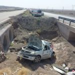 سقوط ال ۹۰ از پل ۵ مصدوم دربرداشت سقوط ال ۹۰ از پل ۵ مصدوم دربرداشت