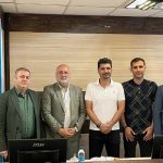 حسینی با آلومینیوم تمدید کرد/ مخالفت مدیران با انتقال به گل گهر حسینی با آلومینیوم تمدید کرد/ مخالفت مدیران با انتقال به گل گهر
