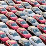 تداوم روند کاهشی قیمت خودرو/ تعداد فروشنده از خریدار بیشتر است تداوم روند کاهشی قیمت خودرو/ تعداد فروشنده از خریدار بیشتر است