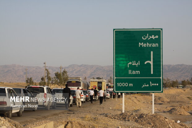 تاکنون هیچ تصادف فوتی در مسیرهای منتهی به مرزهای اربعین نداشتیم تاکنون هیچ تصادف فوتی در مسیرهای منتهی به مرزهای اربعین نداشتیم