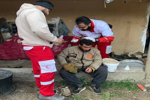 نجات چوپان مجروح از ارتفاعات جنگل ابر نجات چوپان مجروح از ارتفاعات جنگل ابر